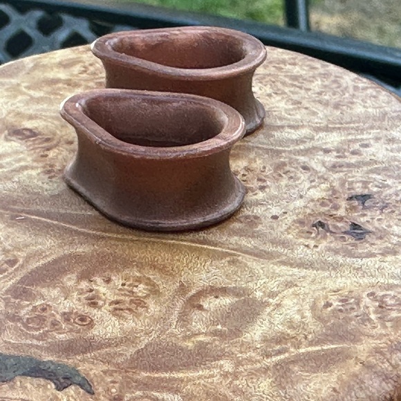 KAOS- Tear Drop Shape 5/8” Stretched Ears Copper silicone  EUC!! - Picture 2 of 6